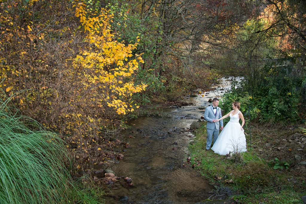 Fall-Leaf-Color-Smoky-Mountains-Creekside-Wedding-Honeysuckle-Hills